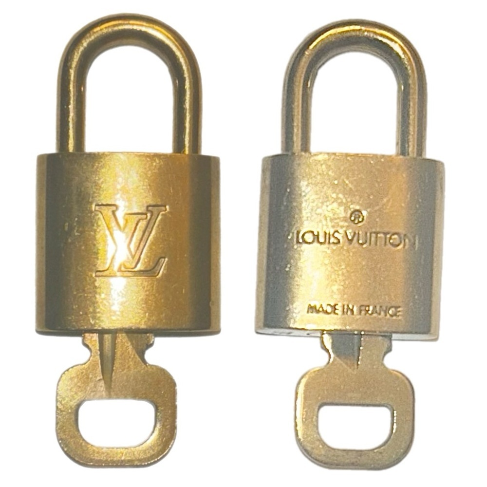 #310 Louis Vuitton Lock and Key Authentic - Picture 2 of 2